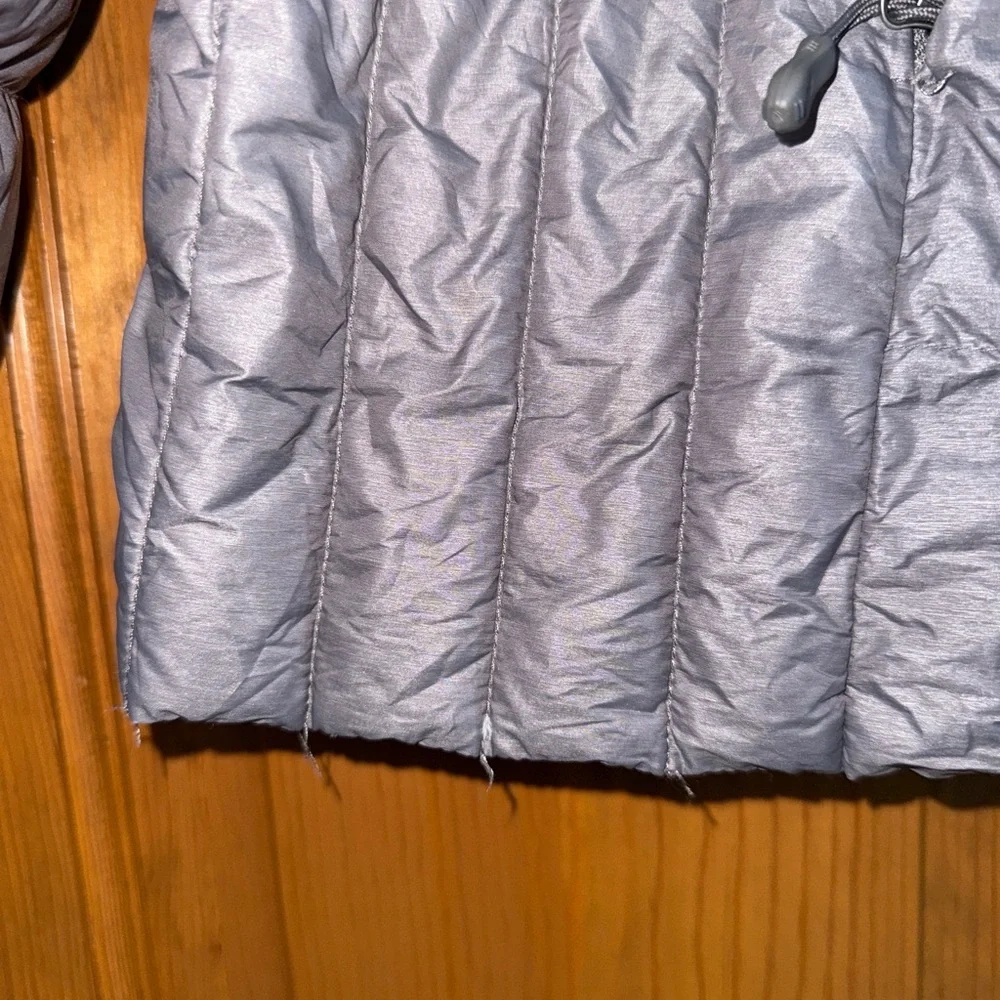 HEATKEEP Women’s Metallic Gray Hooded Puffer Jacket - XXL - Picture 3 of 7